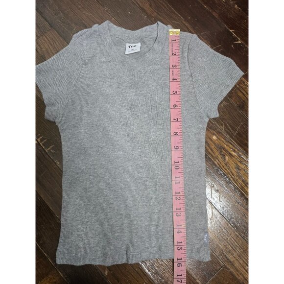 TNA Aritzia Grey Short Sleeved Basic Tshirt 2XS Cotton - Picture 7 of 9